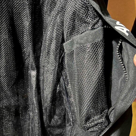 TRUTV (The TV Station) black windbreaker promo windbreaker NWOT - Picture 7 of 14